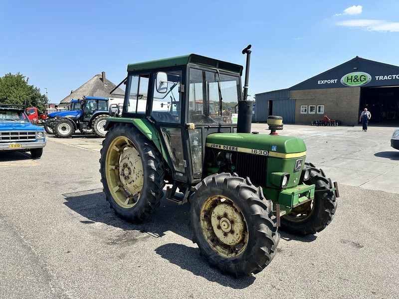 John Deere 1630 - Tractor: foto 3 John Deere 1630 - Tractor: foto 3