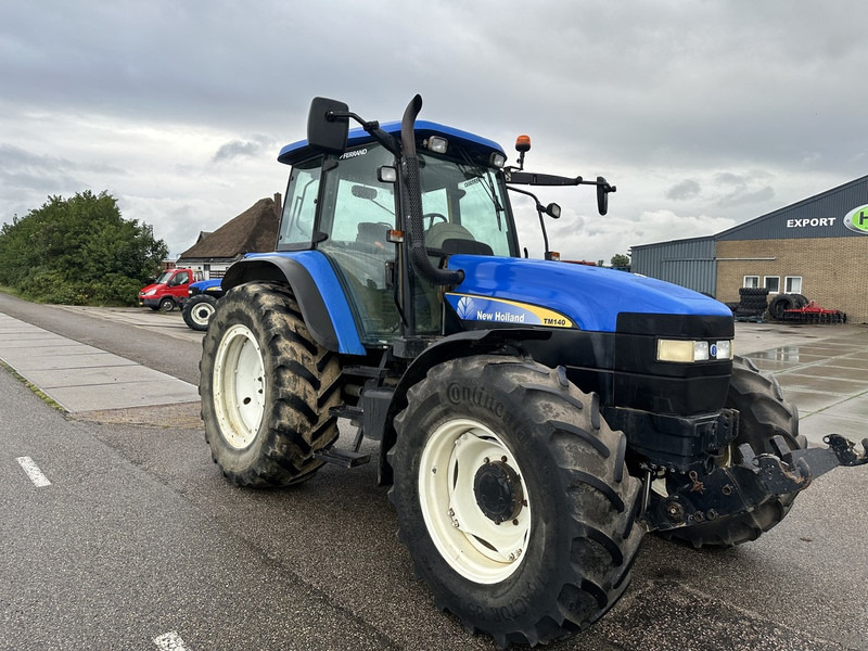 New Holland TM 140 - Tractor: foto 4 New Holland TM 140 - Tractor: foto 4