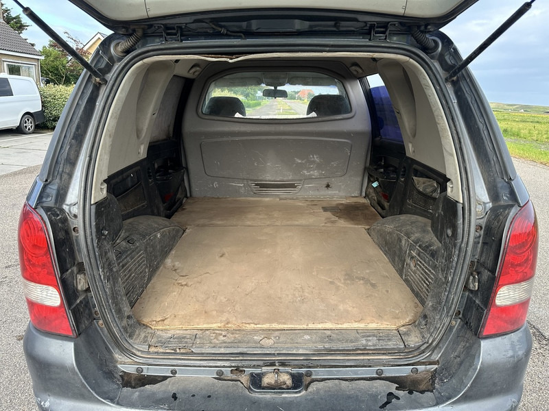 Furgón SsangYong RX270 XDI: foto 12