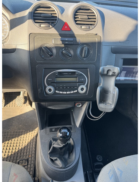 Furgón Volkswagen Caddy: foto 6 Furgón Volkswagen Caddy: foto 6