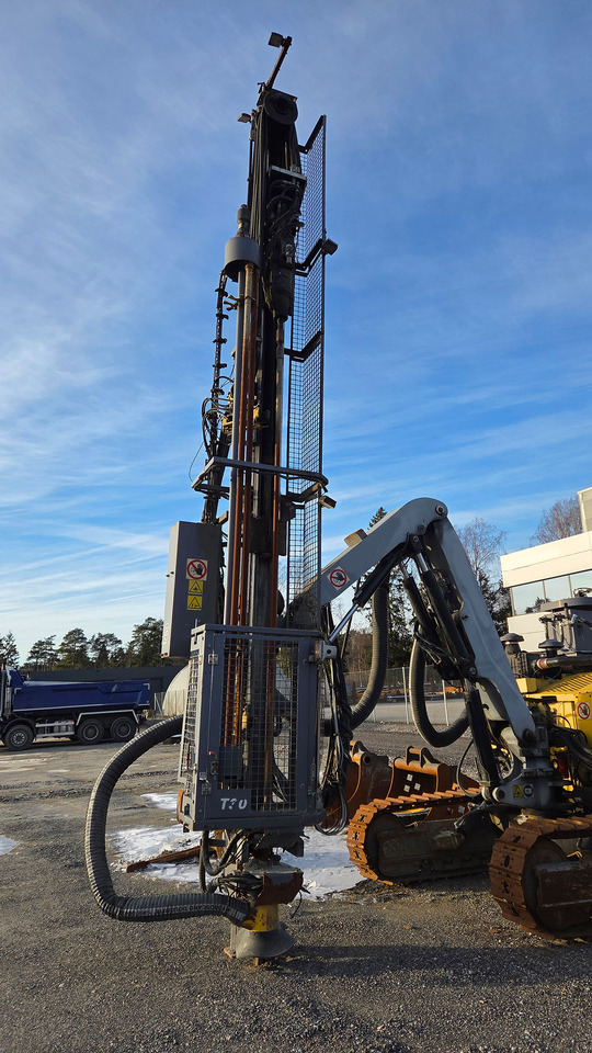 Atlas Copco FlexiROC T30R-01 - Perforadora direccional horizontal: foto 5 Atlas Copco FlexiROC T30R-01 - Perforadora direccional horizontal: foto 5