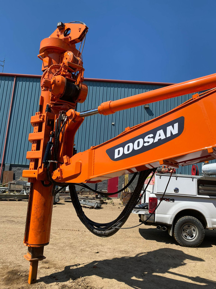 Bay Shore LoDril LM-50 - Martillo de hinca de pilotes: foto 3 Bay Shore LoDril LM-50 - Martillo de hinca de pilotes: foto 3