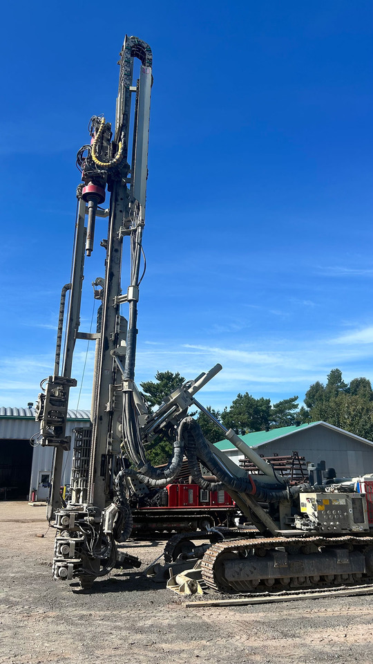 Comacchio MC 28 A - Martillo de hinca de pilotes: foto 3 Comacchio MC 28 A - Martillo de hinca de pilotes: foto 3