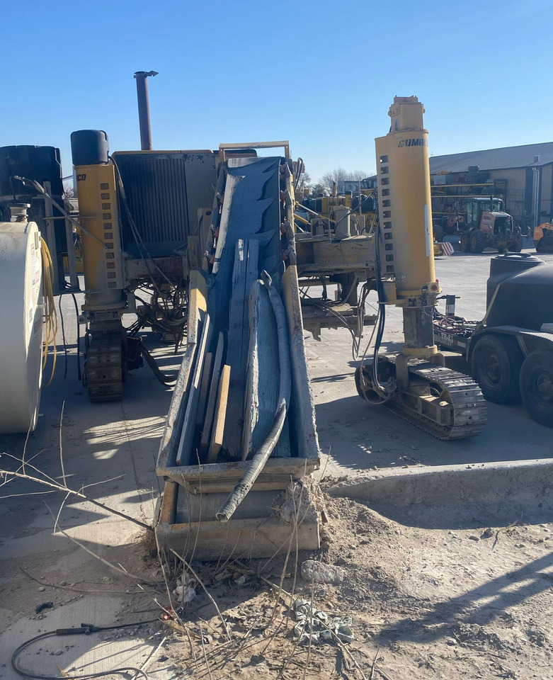 Gomaco Commander III - Extendedora de hormigón: foto 4 Gomaco Commander III - Extendedora de hormigón: foto 4