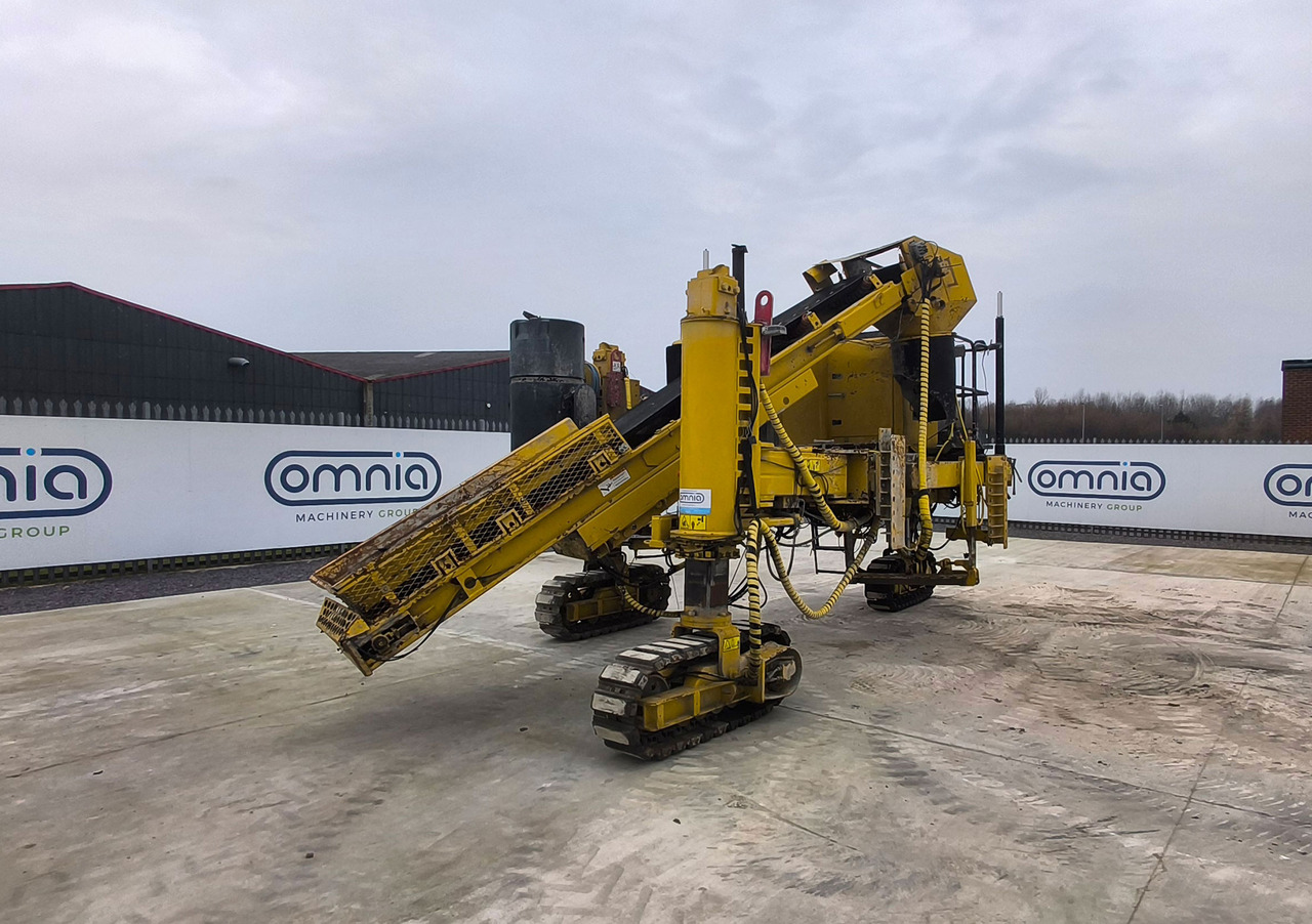 Gomaco Commander III - Extendedora de hormigón: foto 3 Gomaco Commander III - Extendedora de hormigón: foto 3