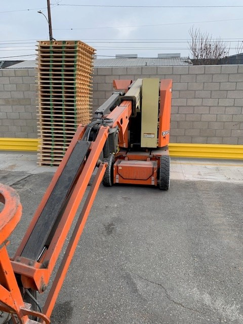 JLG E300AJP - Cargadora de ruedas telescópica: foto 4 JLG E300AJP - Cargadora de ruedas telescópica: foto 4
