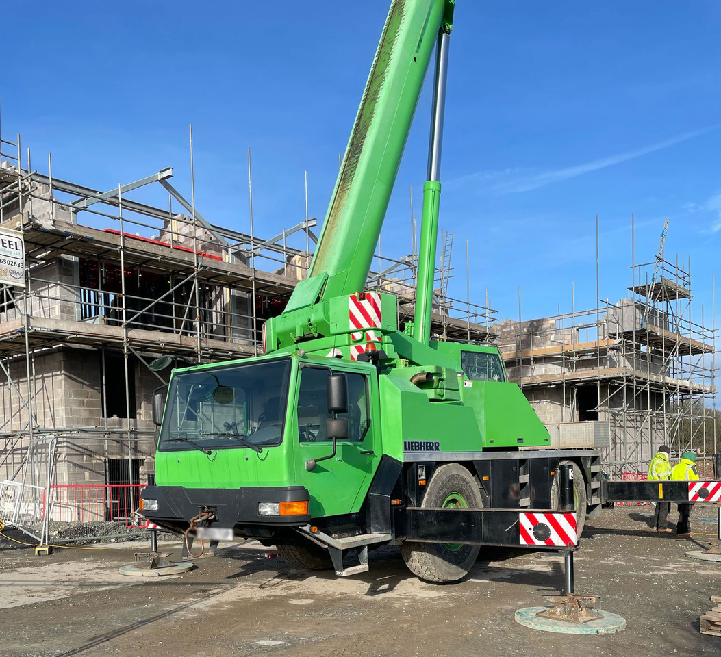 Liebherr LTM 1040-2.1 - Autogrúa: foto 2 Liebherr LTM 1040-2.1 - Autogrúa: foto 2
