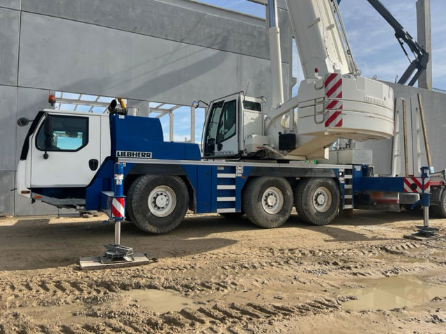 Liebherr LTM 1060-3.1 - Grúa torre: foto 1 Liebherr LTM 1060-3.1 - Grúa torre: foto 1