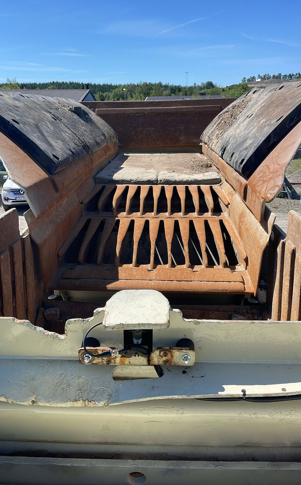 Metso LT120E - Trituradora de mandíbula: foto 5 Metso LT120E - Trituradora de mandíbula: foto 5