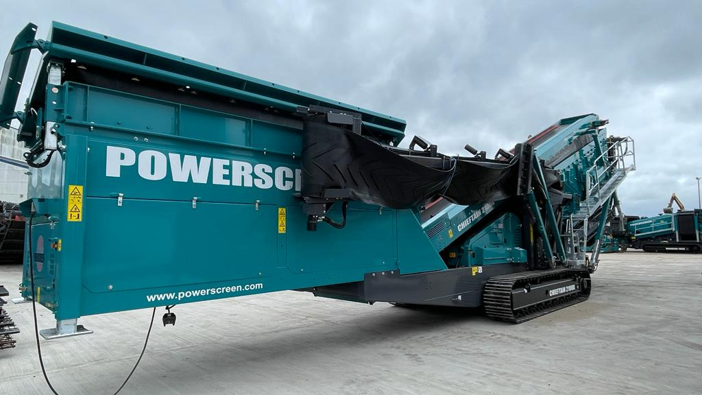 Powerscreen Chieftain 2100x - Cribadora: foto 3 Powerscreen Chieftain 2100x - Cribadora: foto 3