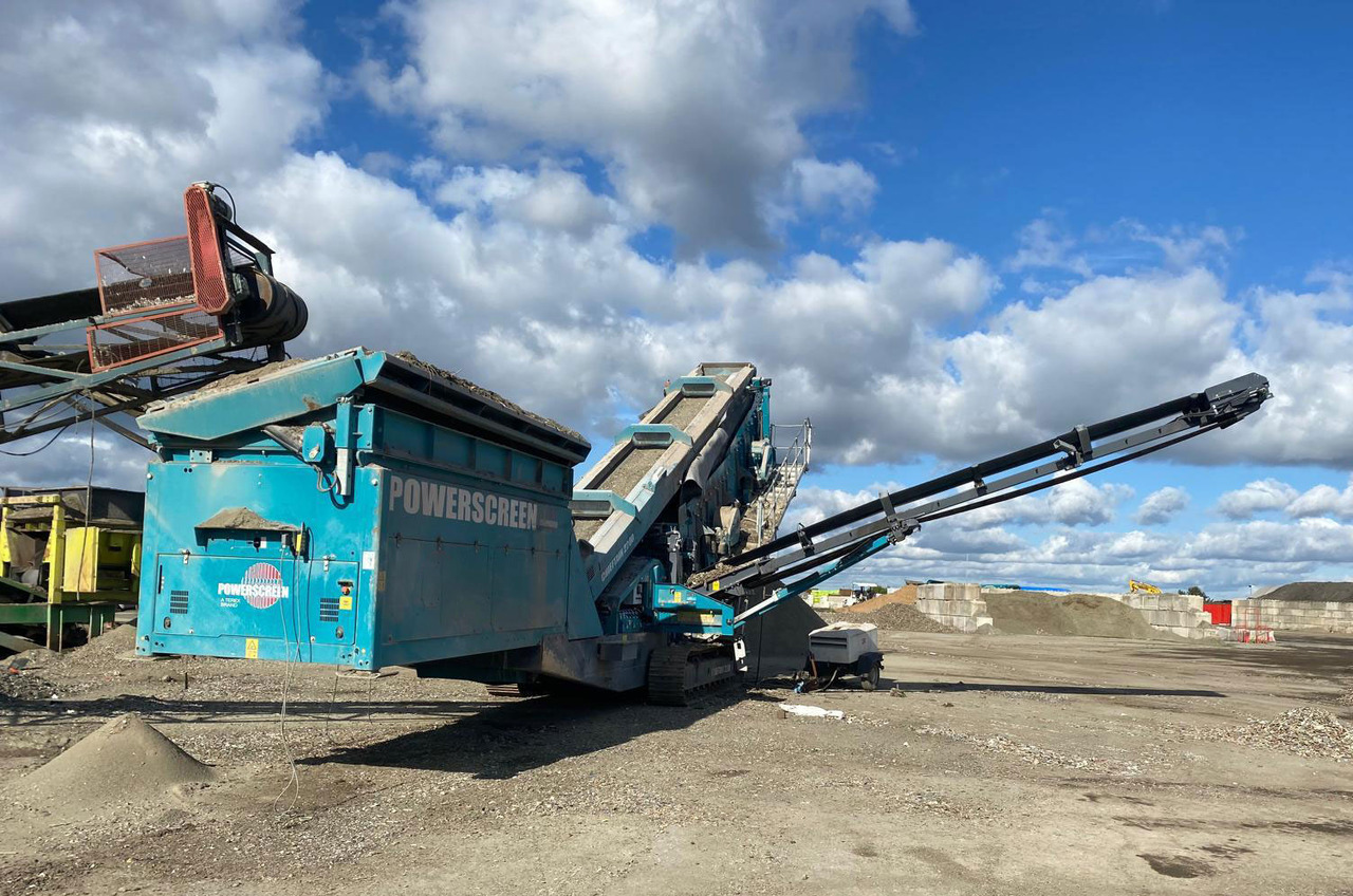 Powerscreen Chieftain 2200 - Cribadora: foto 4 Powerscreen Chieftain 2200 - Cribadora: foto 4