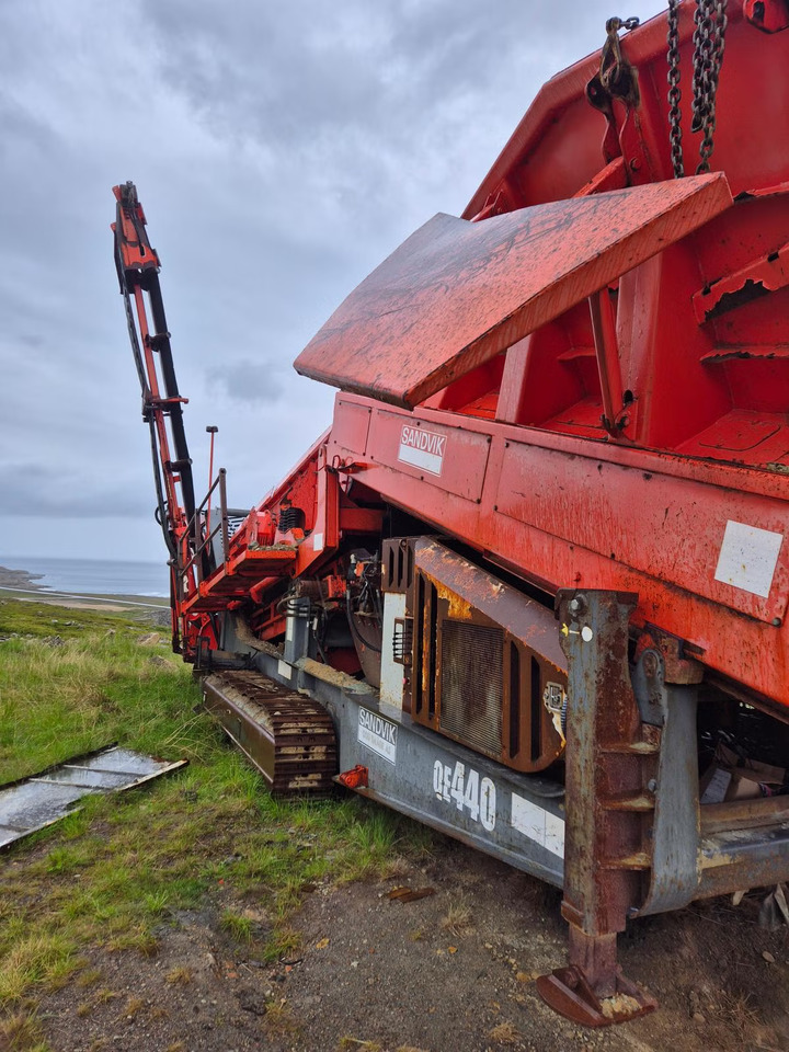 Sandvik QE440 - Cribadora: foto 5 Sandvik QE440 - Cribadora: foto 5