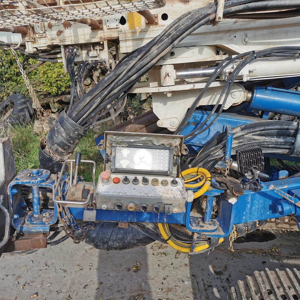 Soilmec SM-14 - Martillo de hinca de pilotes: foto 5 Soilmec SM-14 - Martillo de hinca de pilotes: foto 5