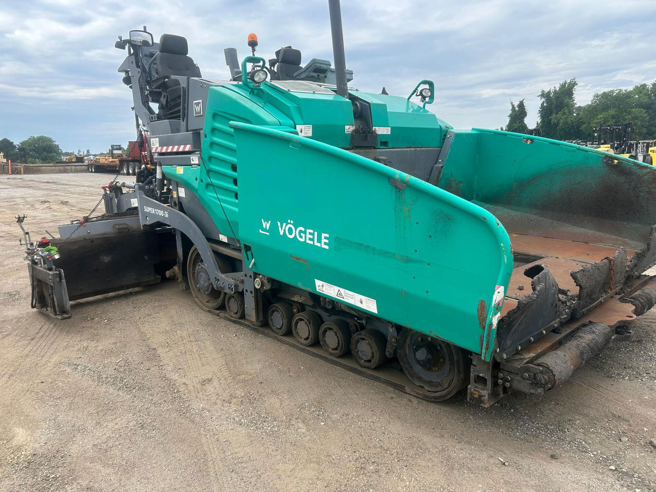 Vogele Super 1700-3i - Pavimentadora de asfalto: foto 1 Vogele Super 1700-3i - Pavimentadora de asfalto: foto 1