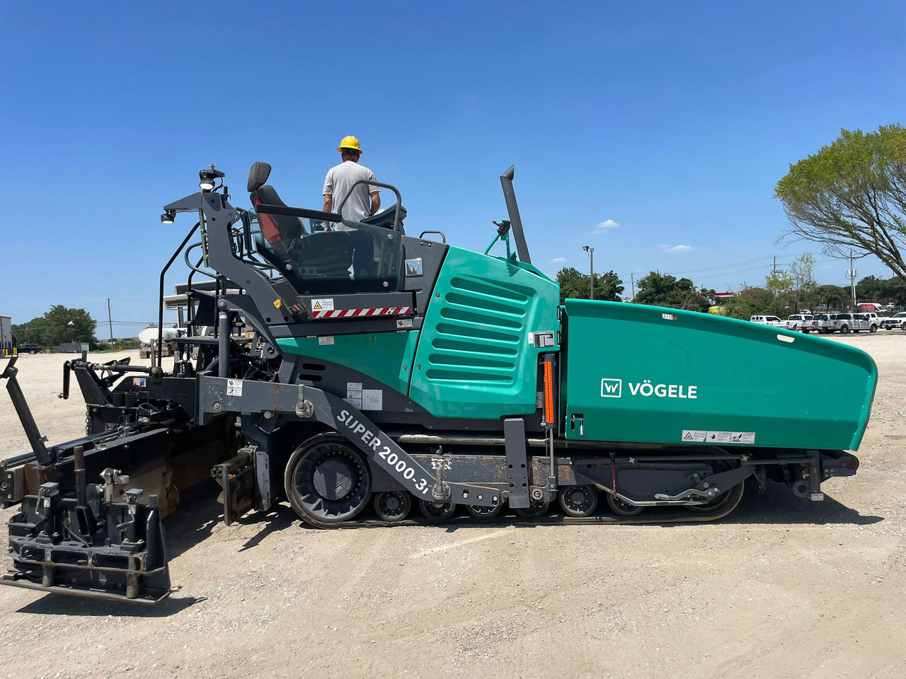 Vogele Super 2000-3i - Pavimentadora de asfalto: foto 1 Vogele Super 2000-3i - Pavimentadora de asfalto: foto 1