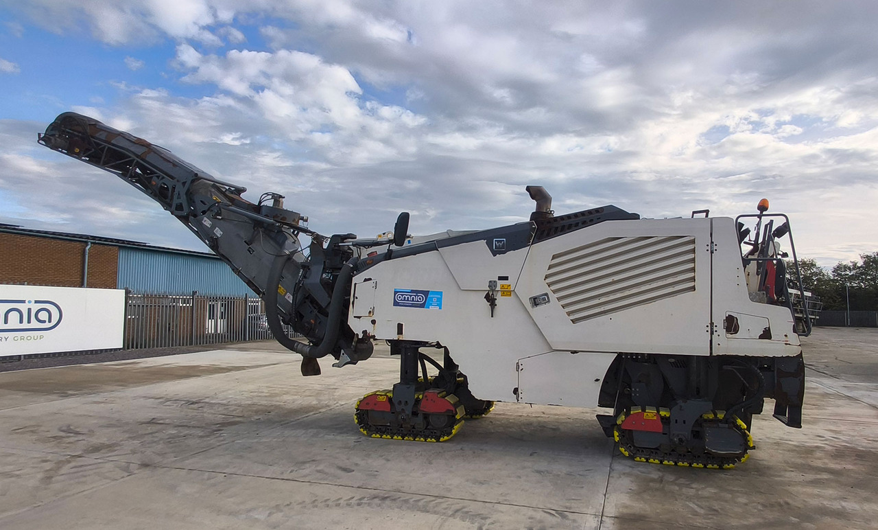 Wirtgen W 100 CFI - Fresadora en frío: foto 3 Wirtgen W 100 CFI - Fresadora en frío: foto 3