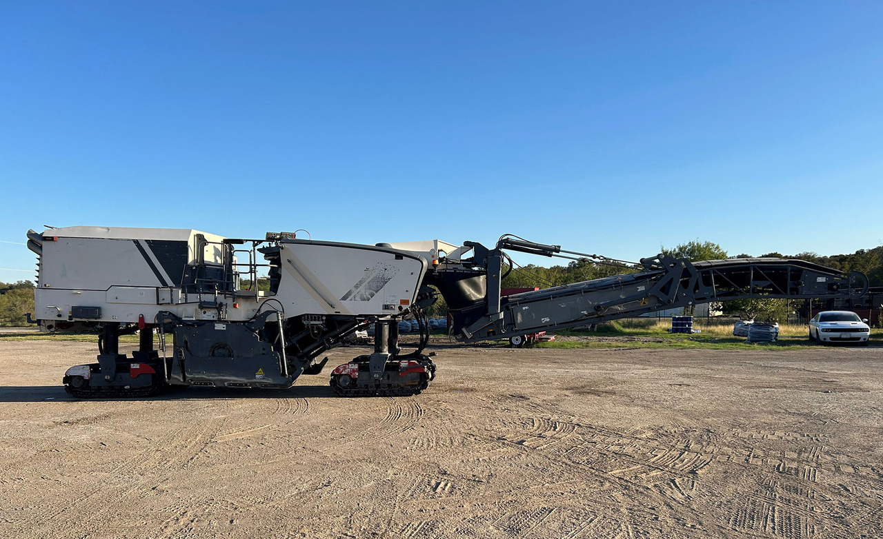 Wirtgen W 220 - Fresadora en frío: foto 2 Wirtgen W 220 - Fresadora en frío: foto 2