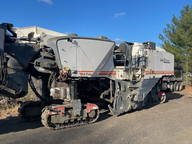 Wirtgen W 220 - Fresadora en frío: foto 1 Wirtgen W 220 - Fresadora en frío: foto 1