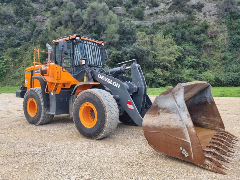 DOOSAN DL300 DL300 - Cargadora de ruedas: foto 1 DOOSAN DL300 DL300 - Cargadora de ruedas: foto 1