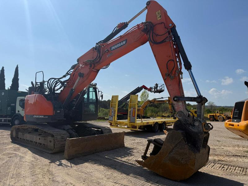 Doosan DX235LCR - Excavadora de cadenas: foto 2 Doosan DX235LCR - Excavadora de cadenas: foto 2