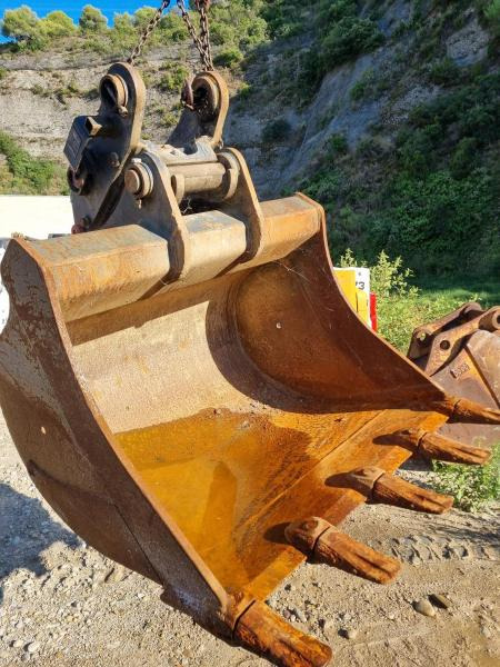 VTN VTN - Cazo para excavadora: foto 1 VTN VTN - Cazo para excavadora: foto 1