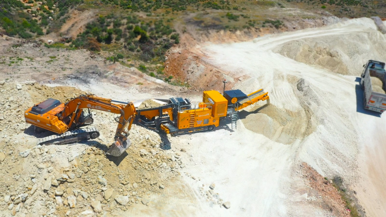 Trituradora móvil FABO Mobile crusher: foto 7