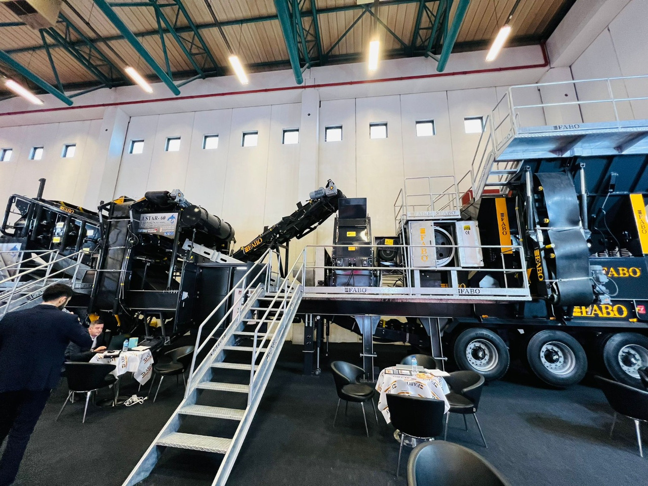 FABO Mobile crusher - Trituradora móvil: foto 3 FABO Mobile crusher - Trituradora móvil: foto 3