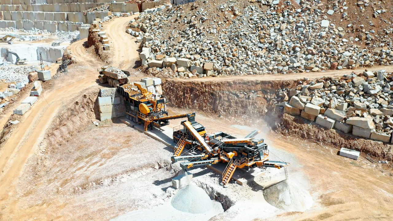 Trituradora de mandíbula FABO mobile jaw crusher: foto 12 Trituradora de mandíbula FABO mobile jaw crusher: foto 12