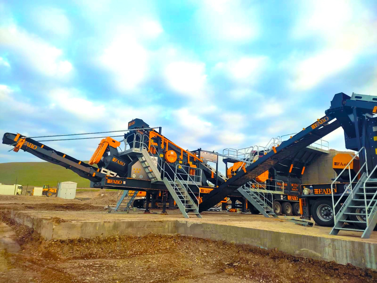 FABO mobile jaw crusher - Trituradora de mandíbula: foto 3 FABO mobile jaw crusher - Trituradora de mandíbula: foto 3