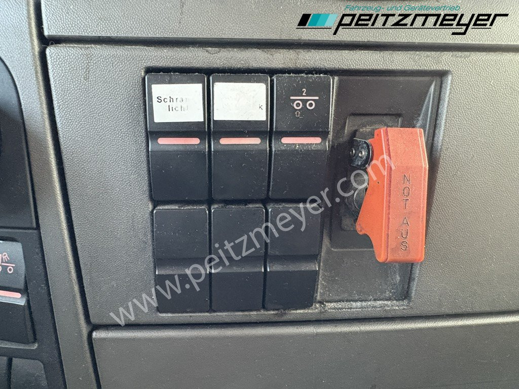 Cabeza tractora MAN TGX 18.440 BLS, ADR, Gefahrgut scheckheft gepflegt: foto 28 Cabeza tractora MAN TGX 18.440 BLS, ADR, Gefahrgut scheckheft gepflegt: foto 28