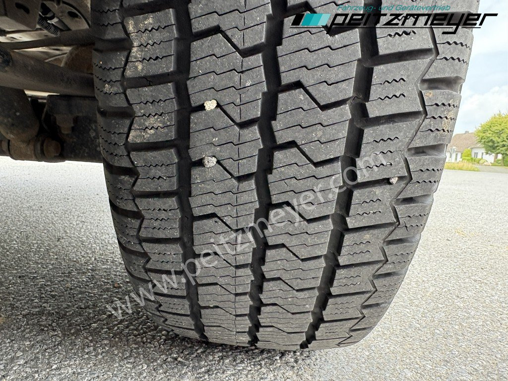 Furgoneta pequeña VOLKSWAGEN-VW Crafter 2,0 TDI - 102 PS, mittellang + hoch Euro 6: foto 35 Furgoneta pequeña VOLKSWAGEN-VW Crafter 2,0 TDI - 102 PS, mittellang + hoch Euro 6: foto 35