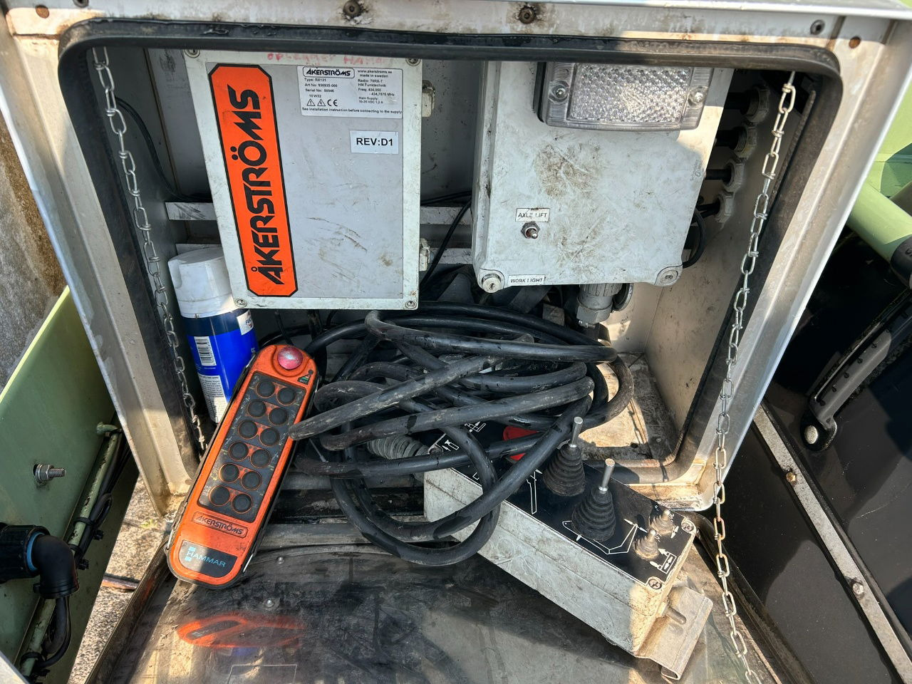 Hammar 195 HC / 20 ft, 2 x 20 ft 40 ft HC, power pack Diesel, Wireless controller 2 x, telescopic chassis - Semirremolque portacontenedore/ Intercambiable: foto 5 Hammar 195 HC / 20 ft, 2 x 20 ft 40 ft HC, power pack Diesel, Wireless controller 2 x, telescopic chassis - Semirremolque portacontenedore/ Intercambiable: foto 5