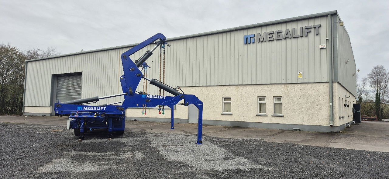 Mega NEW Megaliftt Sideloader / 35 tons lift capacity /20-40-45 HC/ Diesel engine / Gooseneck-extendable - Semirremolque portacontenedore/ Intercambiable: foto 2 Mega NEW Megaliftt Sideloader / 35 tons lift capacity /20-40-45 HC/ Diesel engine / Gooseneck-extendable - Semirremolque portacontenedore/ Intercambiable: foto 2