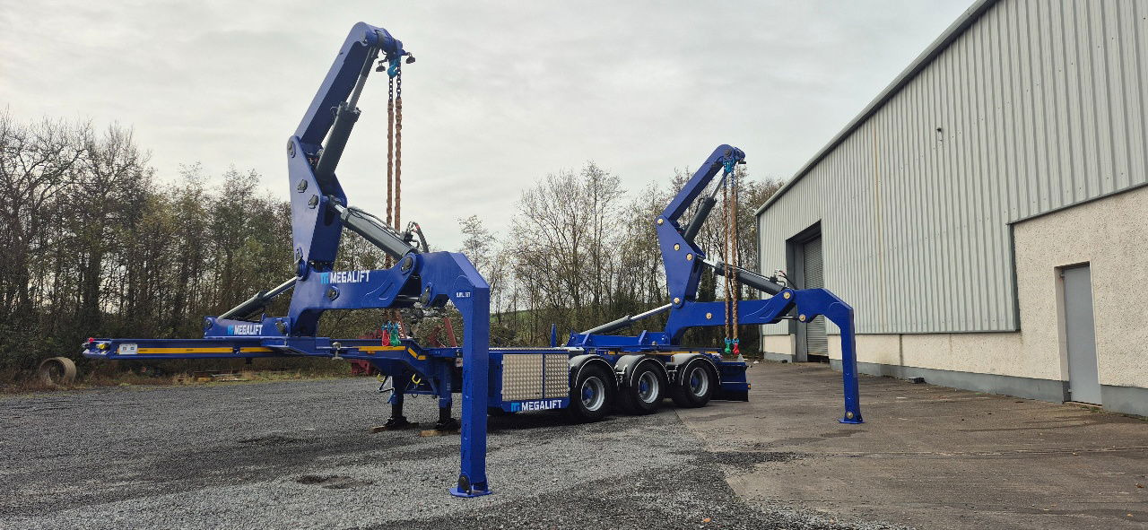 Mega NEW Megaliftt Sideloader / 35 tons lift capacity /20-40-45 HC/ Diesel engine / Gooseneck-extendable - Semirremolque portacontenedore/ Intercambiable: foto 3 Mega NEW Megaliftt Sideloader / 35 tons lift capacity /20-40-45 HC/ Diesel engine / Gooseneck-extendable - Semirremolque portacontenedore/ Intercambiable: foto 3