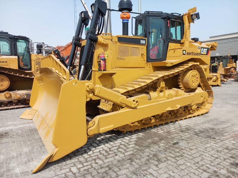 Cat D8R (Abu Dhabi) - Bulldozer: foto 2 Cat D8R (Abu Dhabi) - Bulldozer: foto 2