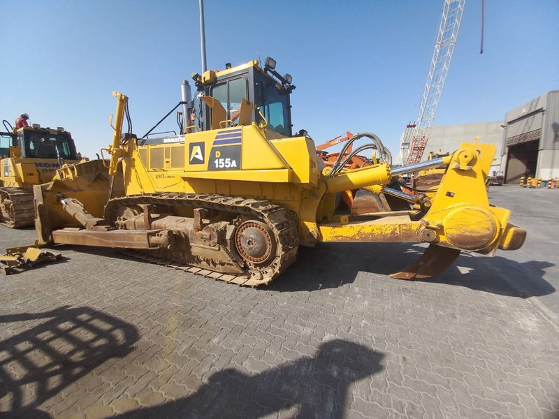 Komatsu D155A-6R (4 pieces available in Abu Dhabi) - Bulldozer: foto 3 Komatsu D155A-6R (4 pieces available in Abu Dhabi) - Bulldozer: foto 3