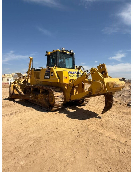 Komatsu D155A-6R (4 pieces available in Abu Dhabi) - Bulldozer: foto 3 Komatsu D155A-6R (4 pieces available in Abu Dhabi) - Bulldozer: foto 3