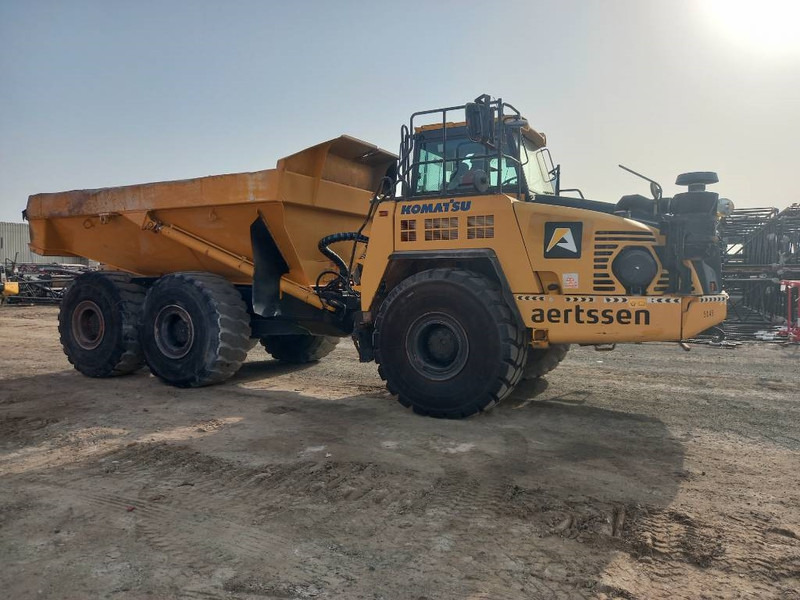Komatsu HM400-3R (4 pcs available in Abu Dhabi) - Dúmper articulado: foto 4 Komatsu HM400-3R (4 pcs available in Abu Dhabi) - Dúmper articulado: foto 4