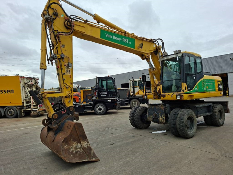Komatsu PW 200-7H - Excavadora de ruedas: foto 2 Komatsu PW 200-7H - Excavadora de ruedas: foto 2