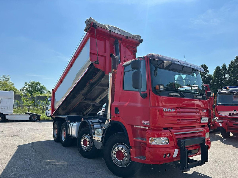 DAF CF 85.460 - Camión volquete: foto 2 DAF CF 85.460 - Camión volquete: foto 2