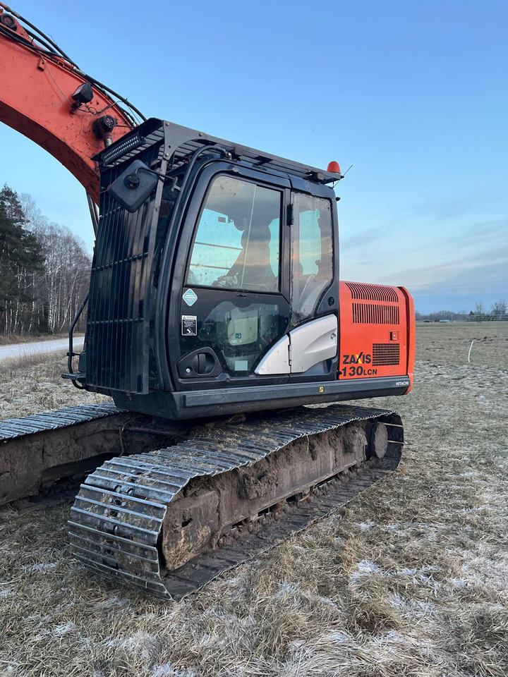 Hitachi ZX130, with TMK300 - Excavadora de cadenas: foto 3 Hitachi ZX130, with TMK300 - Excavadora de cadenas: foto 3