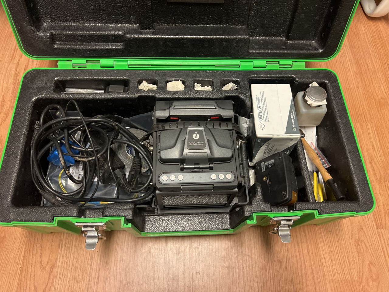 INNO View 8 Pro Core Alignment Fibre Fusion Splicer - Herramienta/ Equipo: foto 1 INNO View 8 Pro Core Alignment Fibre Fusion Splicer - Herramienta/ Equipo: foto 1