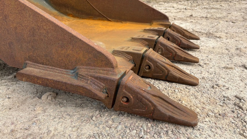 IRON ATTACHMENTS CW30 1100mm - Cazo para excavadora para Excavadora: foto 5 IRON ATTACHMENTS CW30 1100mm - Cazo para excavadora para Excavadora: foto 5