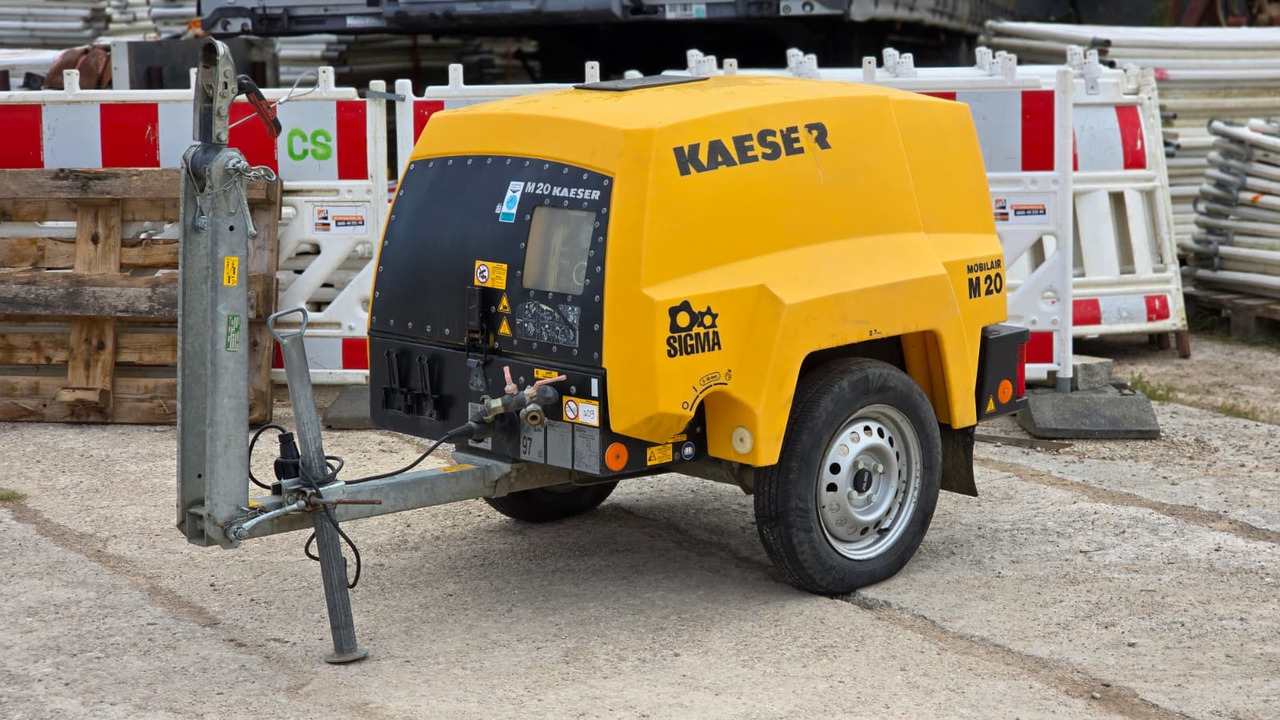 KAESER M20 PE - Compresor de aire: foto 1 KAESER M20 PE - Compresor de aire: foto 1