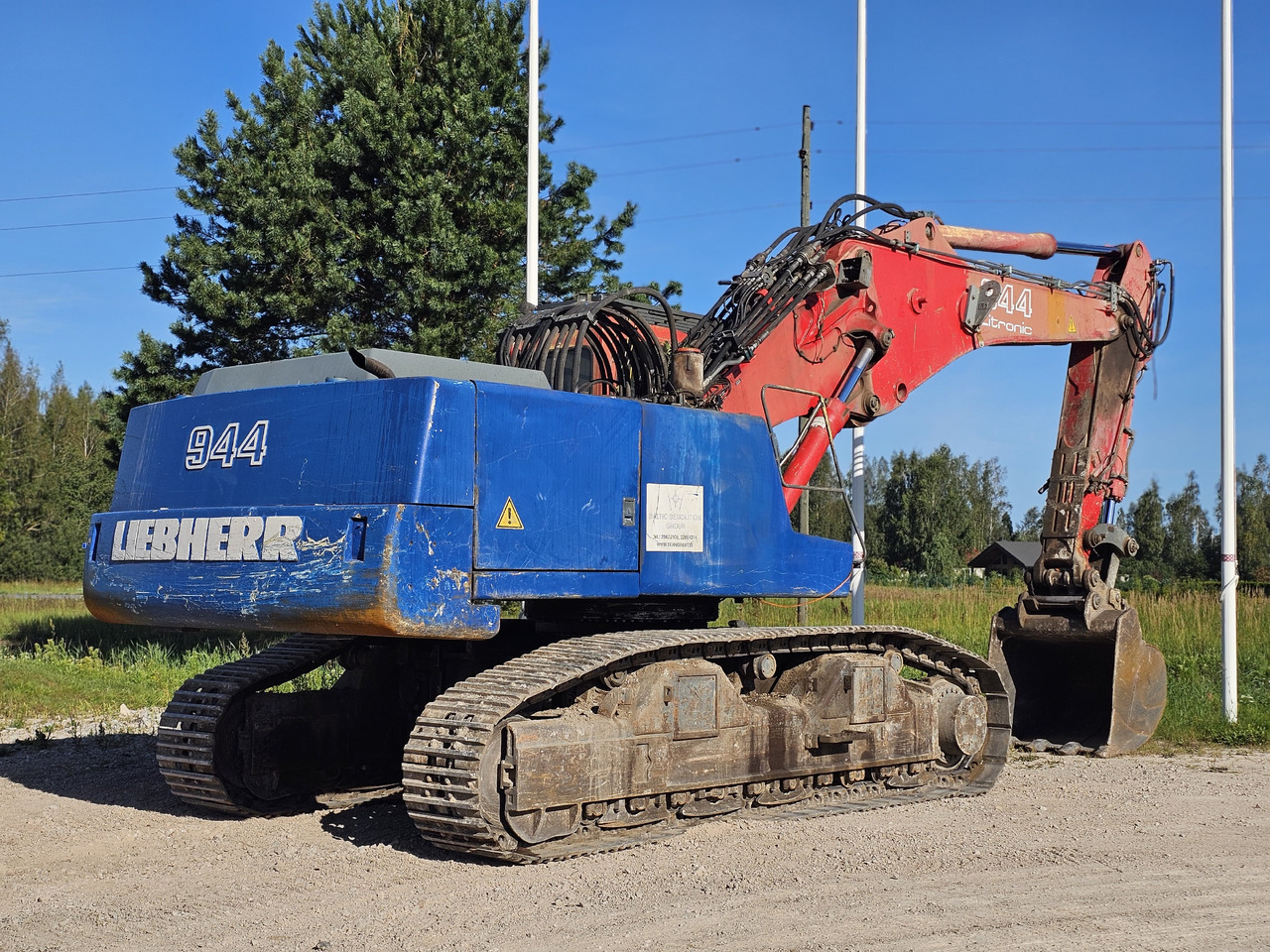 LIEBHERR R944B VH-HD. UHD boom and standart boom included. - Excavadora de demolición: foto 4 LIEBHERR R944B VH-HD. UHD boom and standart boom included. - Excavadora de demolición: foto 4