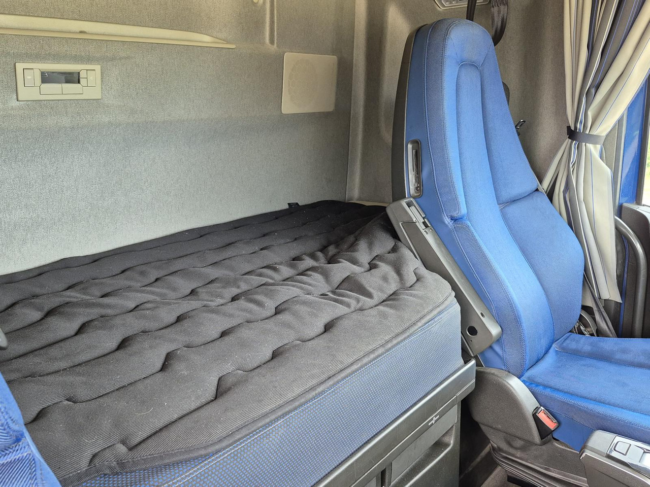 Camión forestal VOLVO FH500 JYKI V31 Kesla: foto 18