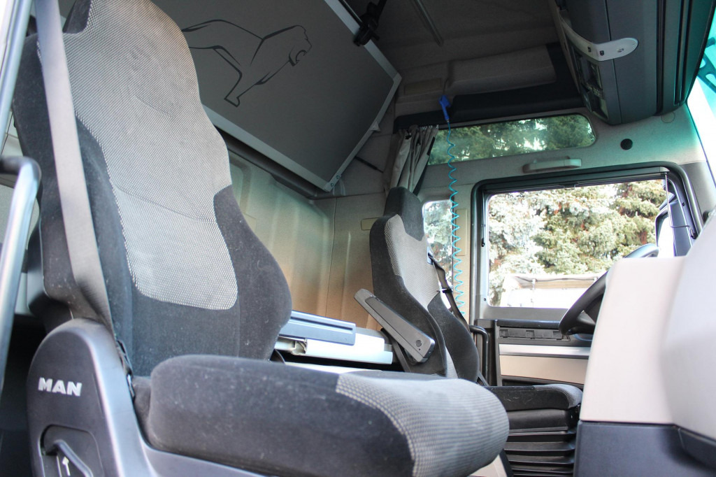 MAN TGX 18.510 E6 XXL Retarder Kühlbox Navi - Cabeza tractora: foto 3 MAN TGX 18.510 E6 XXL Retarder Kühlbox Navi - Cabeza tractora: foto 3