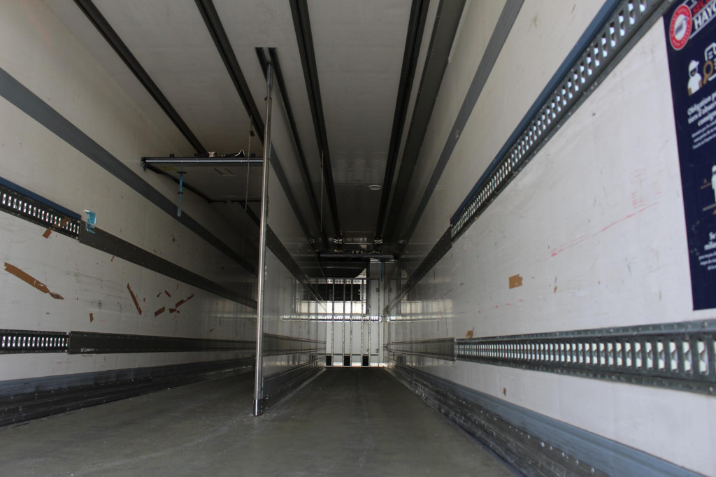 Chereau CV1950Mt.City Bi-Temp LBW Lenkachse Rolltor TOP - Semirremolque frigorífico: foto 3 Chereau CV1950Mt.City Bi-Temp LBW Lenkachse Rolltor TOP - Semirremolque frigorífico: foto 3