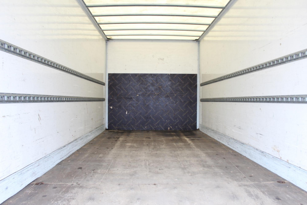 Mercedes-Benz Atego 818 Koffer Klima LDW Schalter LBW - Furgoneta: foto 2 Mercedes-Benz Atego 818 Koffer Klima LDW Schalter LBW - Furgoneta: foto 2