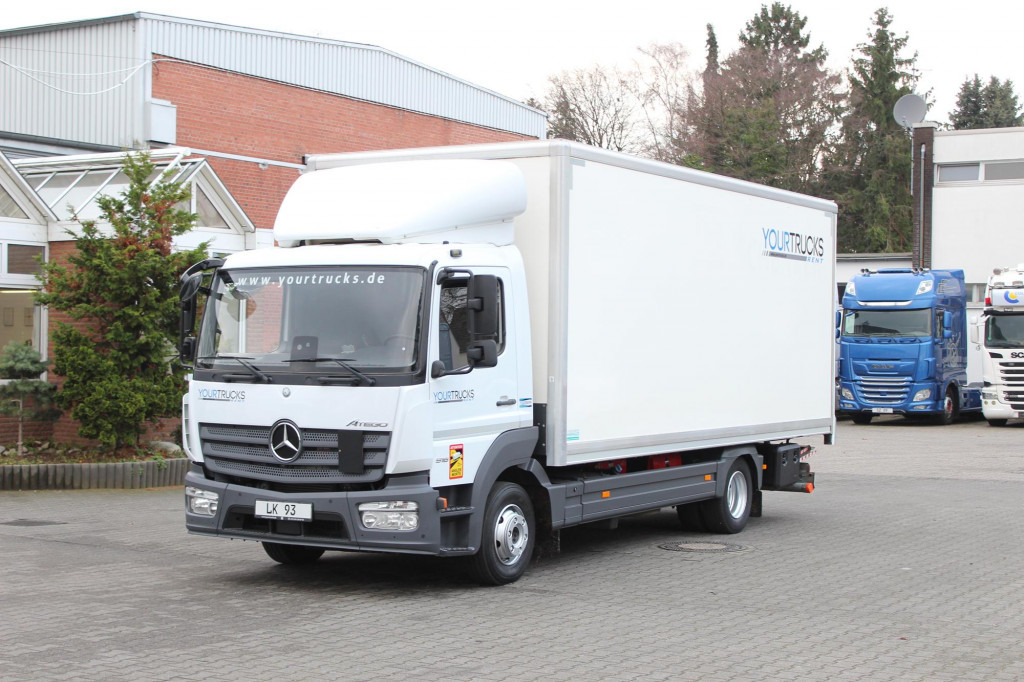 Mercedes-Benz Atego 916 Koffer LDW LBW NUR 98.597 km - Furgoneta: foto 1 Mercedes-Benz Atego 916 Koffer LDW LBW NUR 98.597 km - Furgoneta: foto 1
